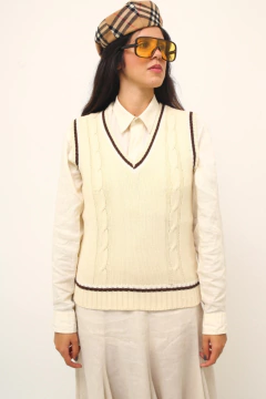 Pulover off white com marrom - comprar online