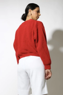 Tricot cropped manga bufante decote transpassado  na internet