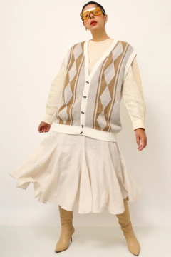 Colete branco com detalhe bege vintage