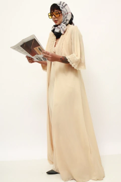 Conjunto camisola + penhoar bege longo