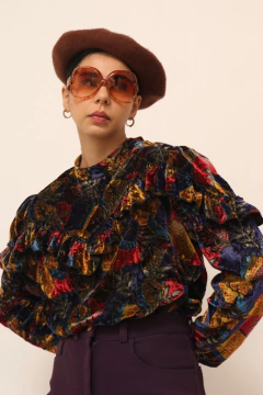 Blusa veludo babados vintage na internet