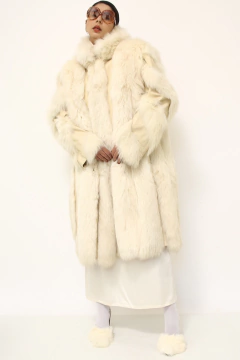 Imagem do Casaco pele branco longo com couro creme