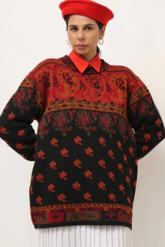 Pulover acrilico preto estampa vermelho mostarda