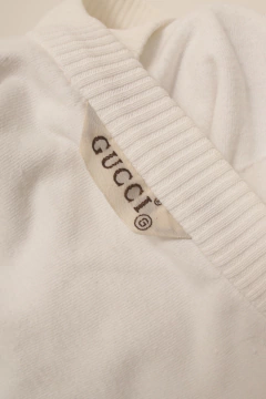 Pulover GUCCI branco veludo gola V na internet