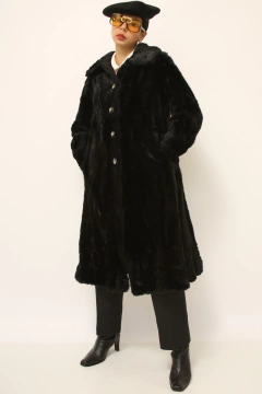 Casaco preto pelo longo vintage sintetico - comprar online