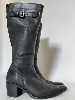 Imagem do Bota couro cano longo preta 38