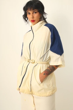 Blusa nylon nave off white azul vintage - comprar online