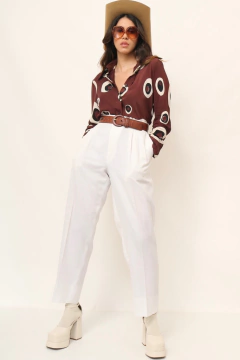 Camisa marrom estampa estilo onça - loja online