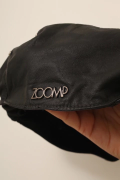 Boina couro ZOOMP tachas na internet