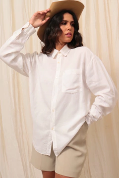 Camisa algodão bordado frente