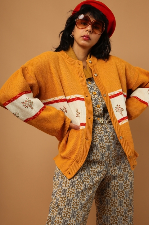 cardigan pulover amarelo flores off white