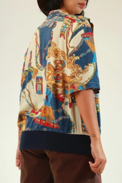 Blusa algodão estampa cavalo punho