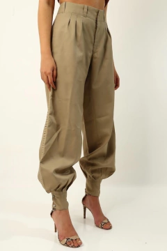 Calça baggy bege detalhe pregas vintage - comprar online
