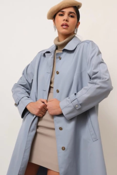 Trenc Coat azul bebe forrado c/cinto vintage - comprar online