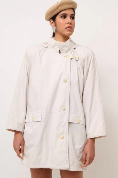 Casaco off white forro matelasse acolchoado vintage - Capichó Brechó