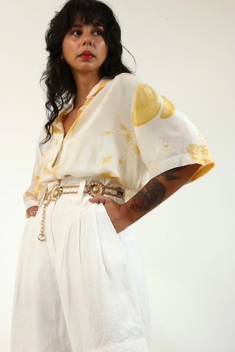 camisa levinha flores transparencia