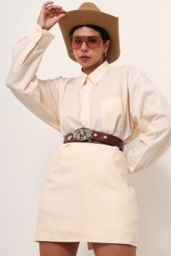 camisa creme manga longa clássica