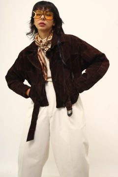 Jaqueta couro marrom cropped vintage na internet