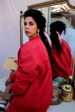 Jaqueta bomber forrada zíper bolso frente vibe anos 80’s - Capichó Brechó