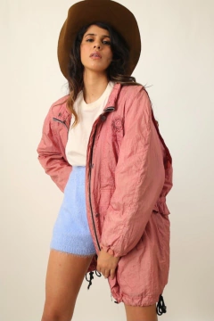 Parka nylon rosa acetinada forrada vintage