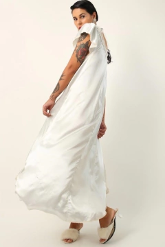 camisola DIOR vintage na internet