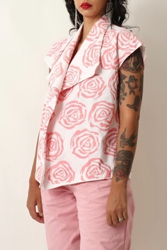 Imagem do camisa a flores transpassada vintage