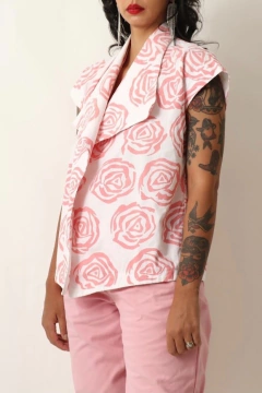 Imagem do camisa a flores transpassada vintage