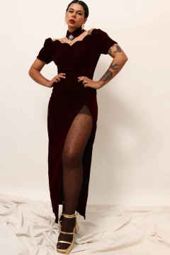 Vestido veludo com gargantilha vintage na internet