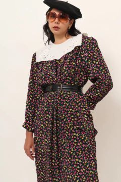 Vestido flores liberty com gola algodão garimpado Barcelona - Capichó Brechó
