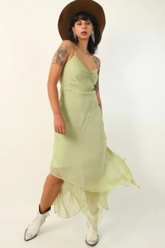 Imagem do vestido verde forrado 90’s vintage
