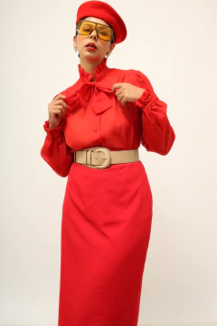 Camisa vermelha babados gravata vintage Paris - comprar online