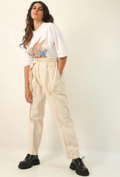 Calça cintura alta AMARO creme