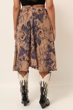 Saia cintura alta marrom estilo SEDA - Capichó Brechó