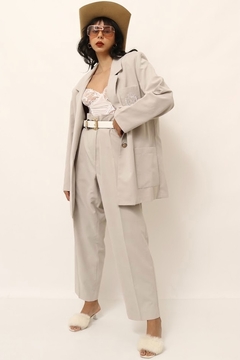 conjunto calça + blazer aveludado vintage na internet