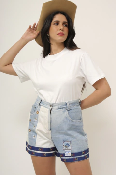 Shorts jeans flor bicolor KIWI - Capichó Brechó