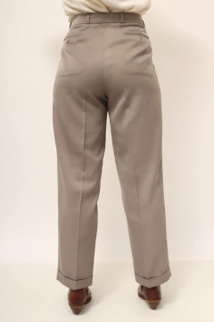 Calça cintura alta verde oliva vintage