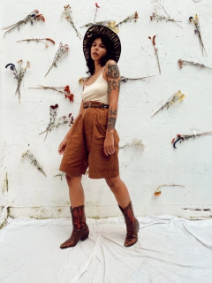 bermuda marrom cintura alta ampla na internet