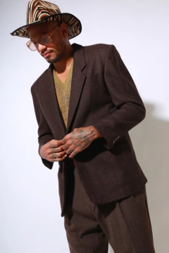 blazer xadrez marrom forrado ombreira