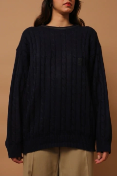 pulôver textura tranças marinho detalhe verde na internet