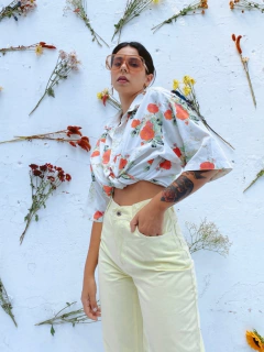 camisa estampa flores off white vintage