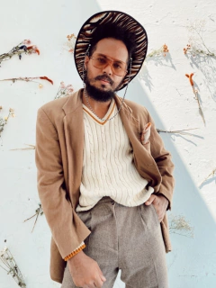 blazer cashemere GUCCI vintage camelo na internet