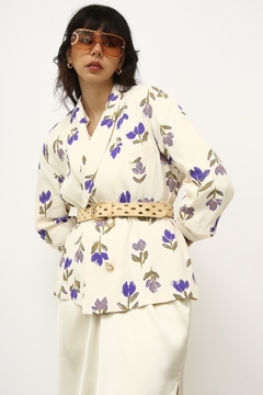 Blazer creme flores roxa vintage - Capichó Brechó