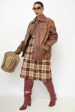 Jaqueta couro marrom recortes