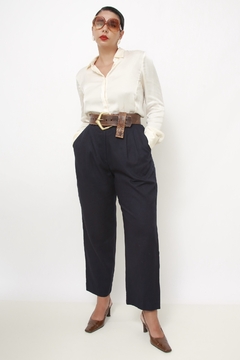 Calça azul marinho estilo linho cintura alta - comprar online