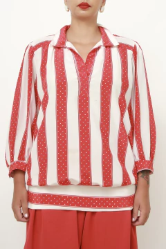 Blusa poa vermelha vintage na internet