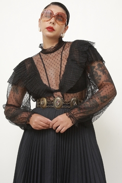 Blusa manga bufante preta por transparência - Capichó Brechó