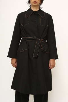 Imagem do Trench Coat preto det em marrom