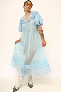 Imagem do Camisola azul poa vintage babados
