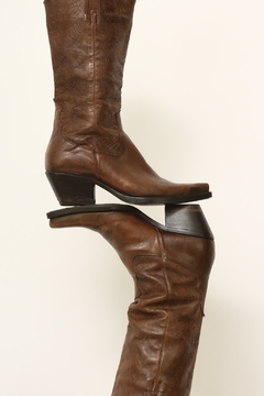Bota 100% couro marrom western 36