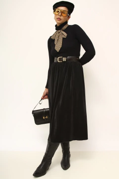 Saia plissada preta midi vintage - loja online